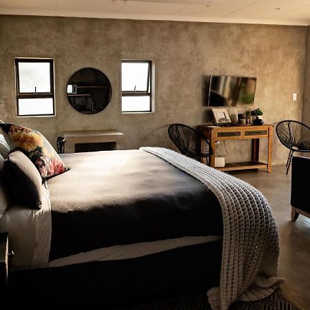 Guest Room At Joubert Piet Retief Extérieur photo