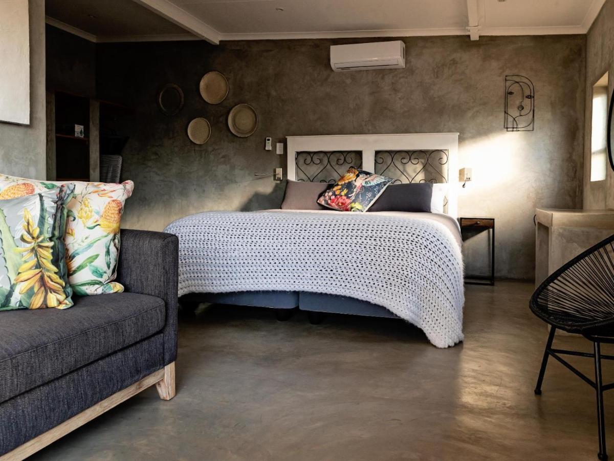 Guest Room At Joubert Piet Retief Extérieur photo