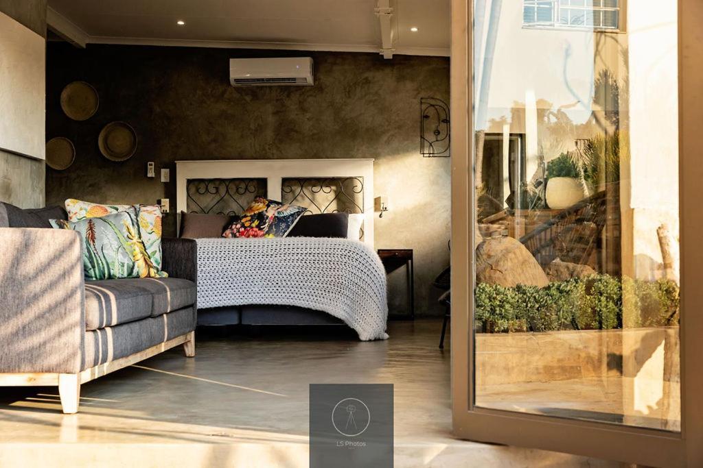 Guest Room At Joubert Piet Retief Extérieur photo